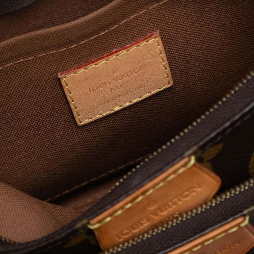 Louis Vuitton Monogram Multi Pochette Accessoires Brown Good condition - Box View