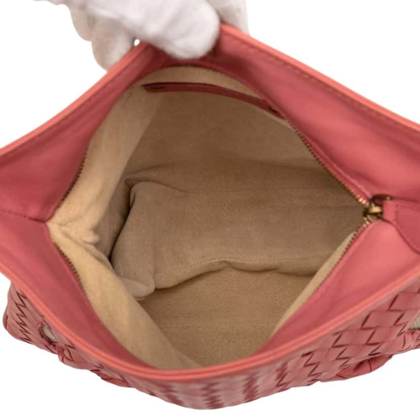 Bottega Veneta Nappa Intrecciato Crossbody Pink Leather Very good condition - Model View