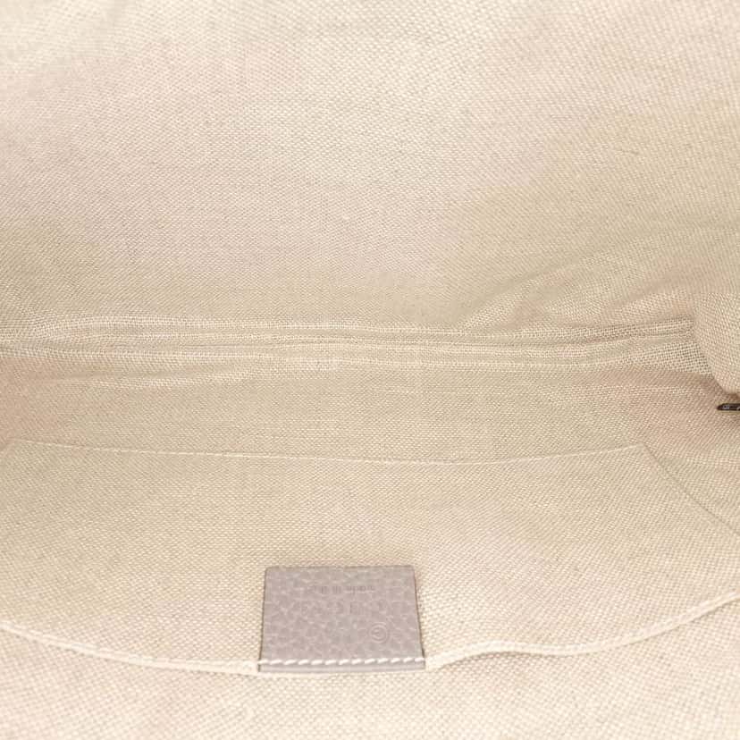 Gucci Calfskin Bamboo Tassel Clutch Grey Leather Good condition - Model View