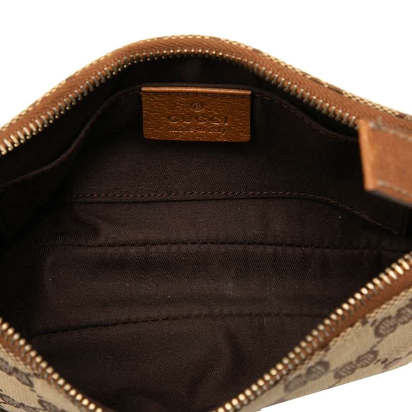 Gucci GG Canvas Nailhead Shoulder Bag Brown Canvas Good condition - Model View