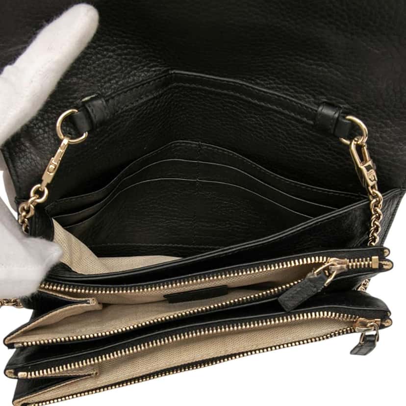 Gucci Pebbled Calfskin Piston Broadway Evening Bag Black Leather Good condition - Model View