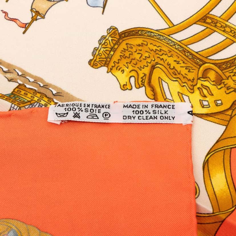 Hermès Voiles de Lumiere Silk Scarf White Silk Very good condition - Box View