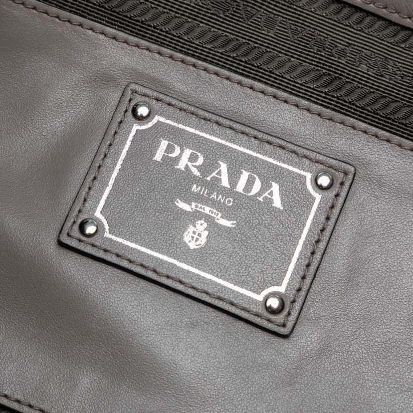 Prada Soft Calf Open Convertible Tote Grey Leather Good condition - Box View