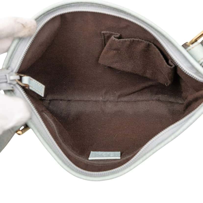 Gucci GG Canvas Crossbody Blue Canvas Very good condition - Model View