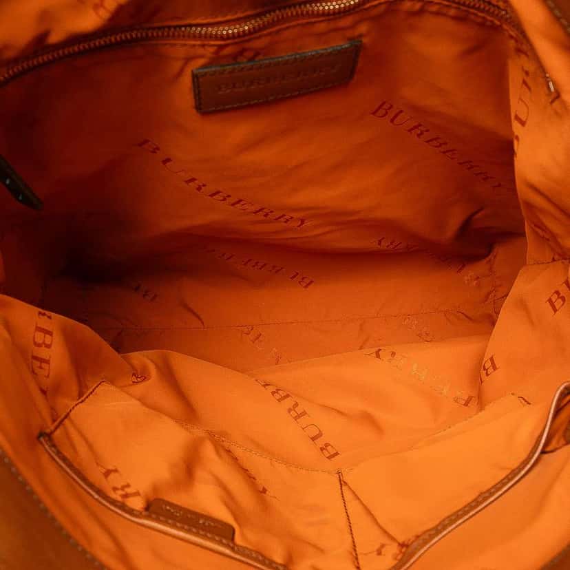 Burberry House Check Canvas Tote Brown Canvas Good condition - Model View