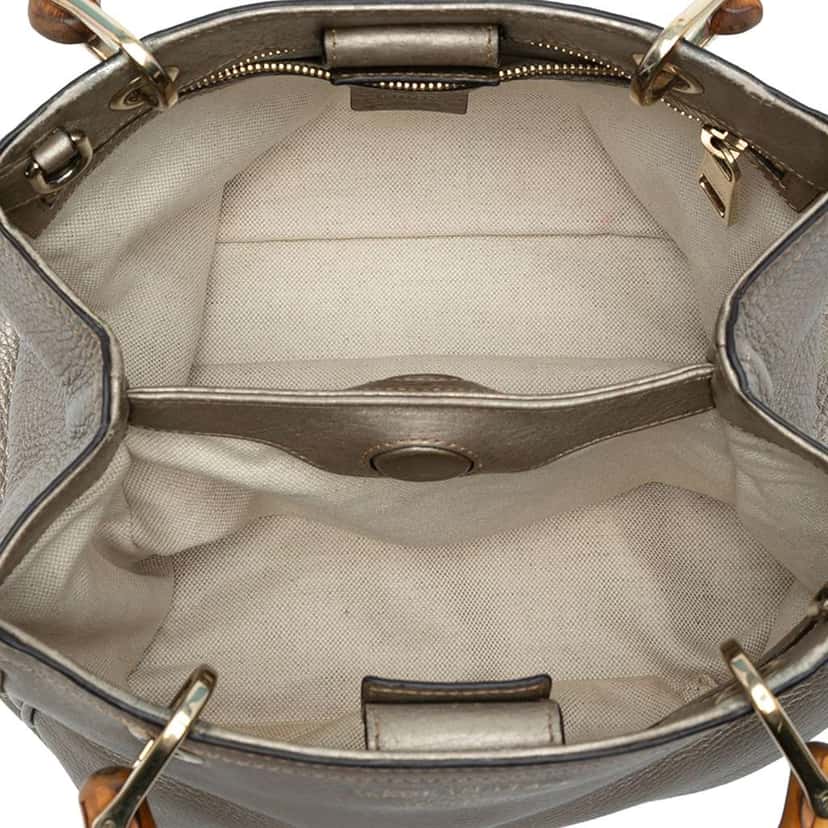 Gucci Small Calfskin Bamboo Shopper Satchel Gold Leather Good condition - Model View