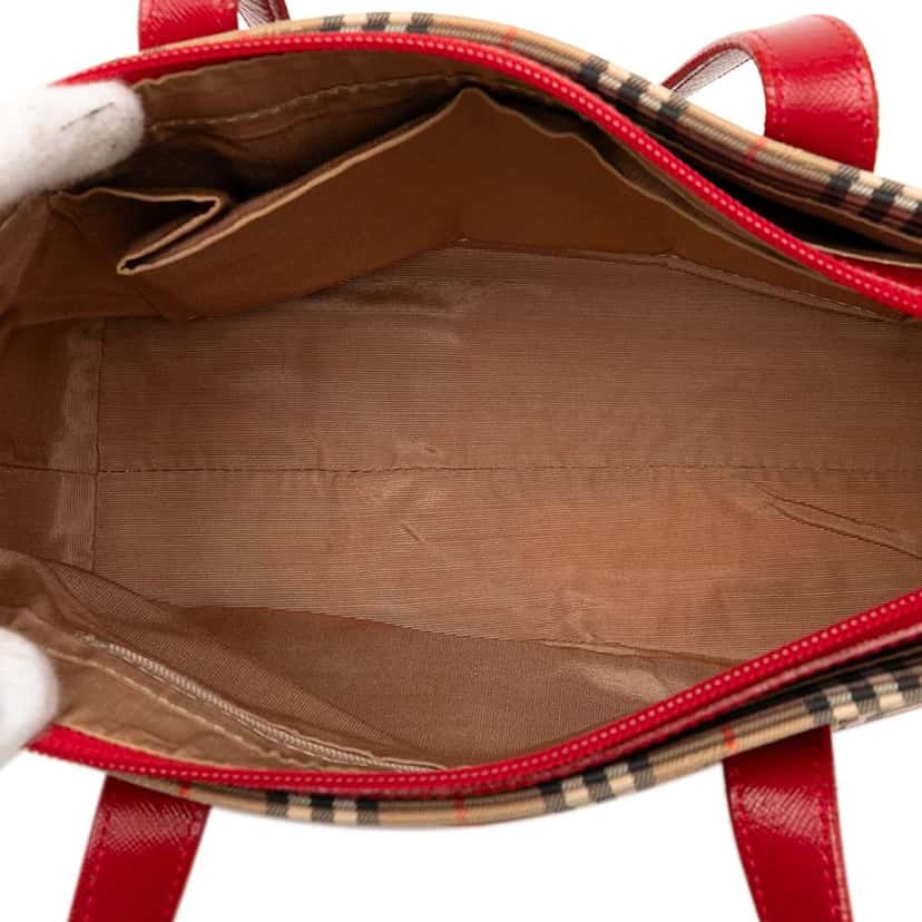 Burberry Haymarket Check Canvas Tote Brown Canvas Good condition - Model View