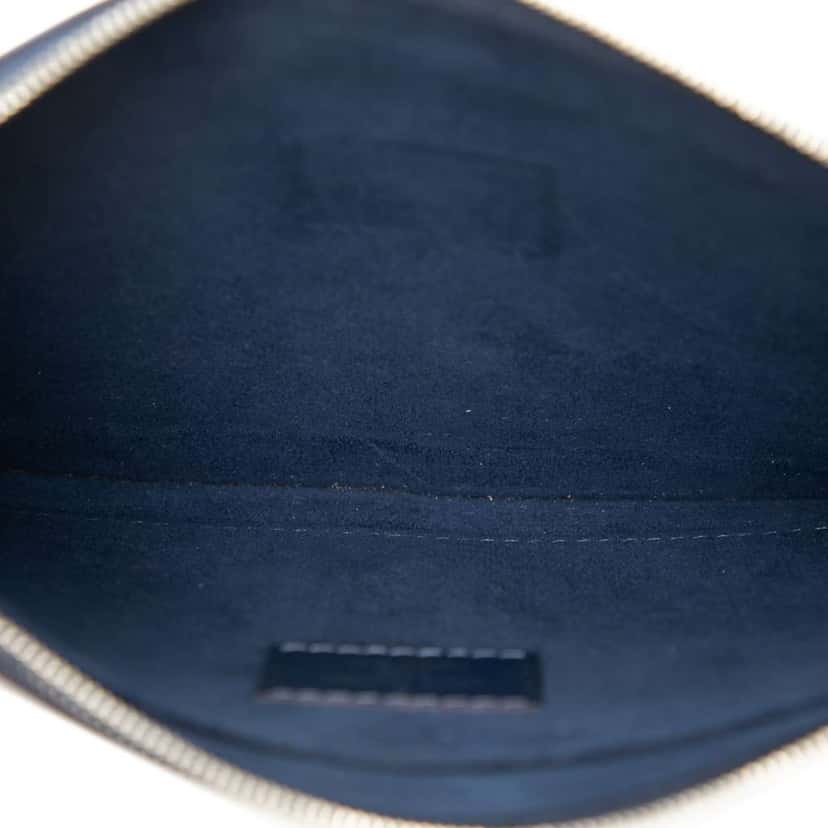 Louis Vuitton Epi Neverfull Pouch Blue Leather Good condition - Model View