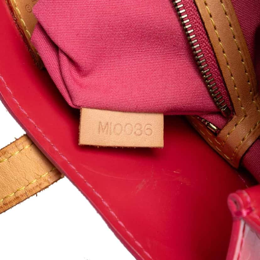 Louis Vuitton Monogram Vernis Reade PM Pink Leather Good condition - Box View