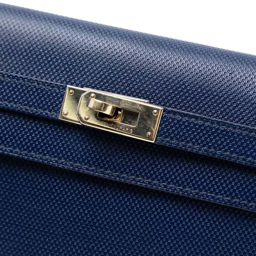 Hermès Grain d’H Leather Kelly Longue Wallet Blue Leather Good condition - Box View