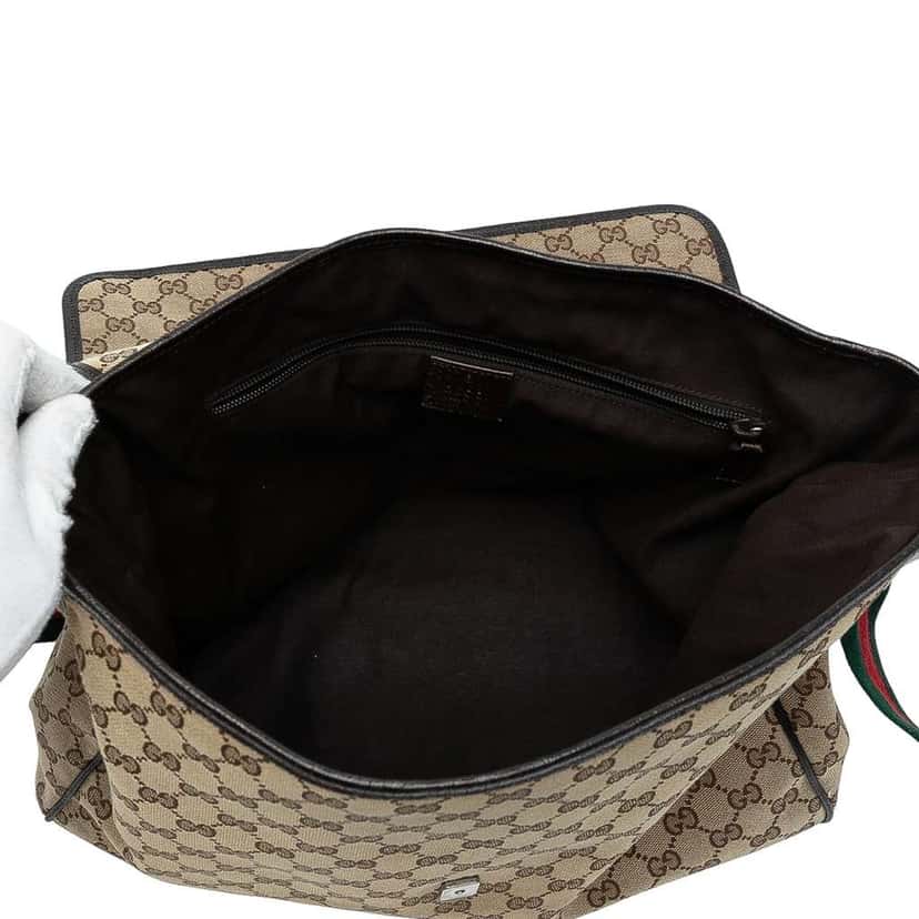 Gucci GG Canvas Web Flap Messenger Bag Brown Canvas Good condition - Model View