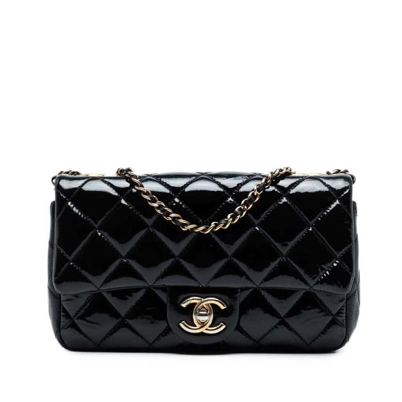 Chanel Paris-Salzburg Small Patent and Goatskin CC Eyelet Flap Blue Leather Good condition - Front View