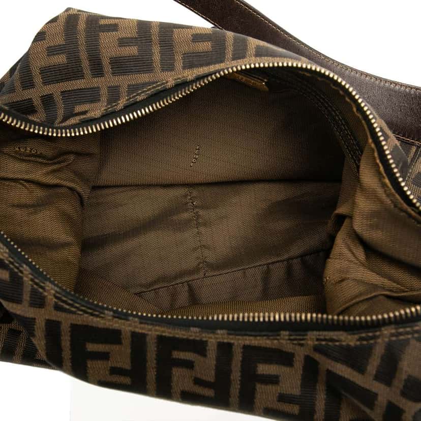 Fendi Zucca Canvas Hobo Bag Brown Canvas Good condition - Model View