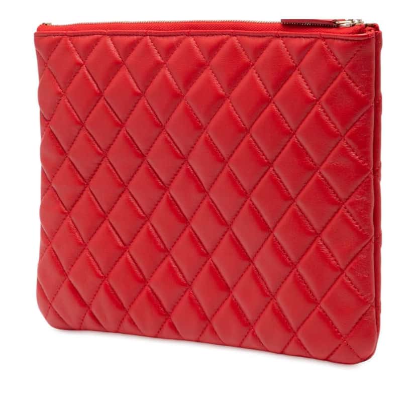 Chanel Medium Quilted Lambskin O Case Clutch Red Leather Good condition - Back View