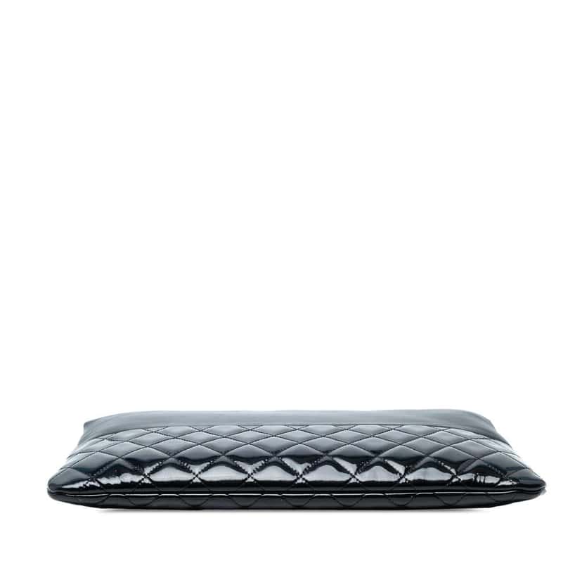 Chanel Large Lambskin and Quilted Patent O Case Clutch Black Leather Good condition - Inside View