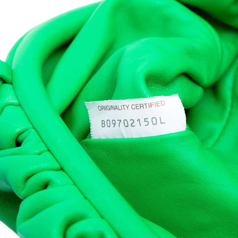Bottega Veneta Lambskin The Mini Pouch Crossbody Green Leather Good condition - Box View