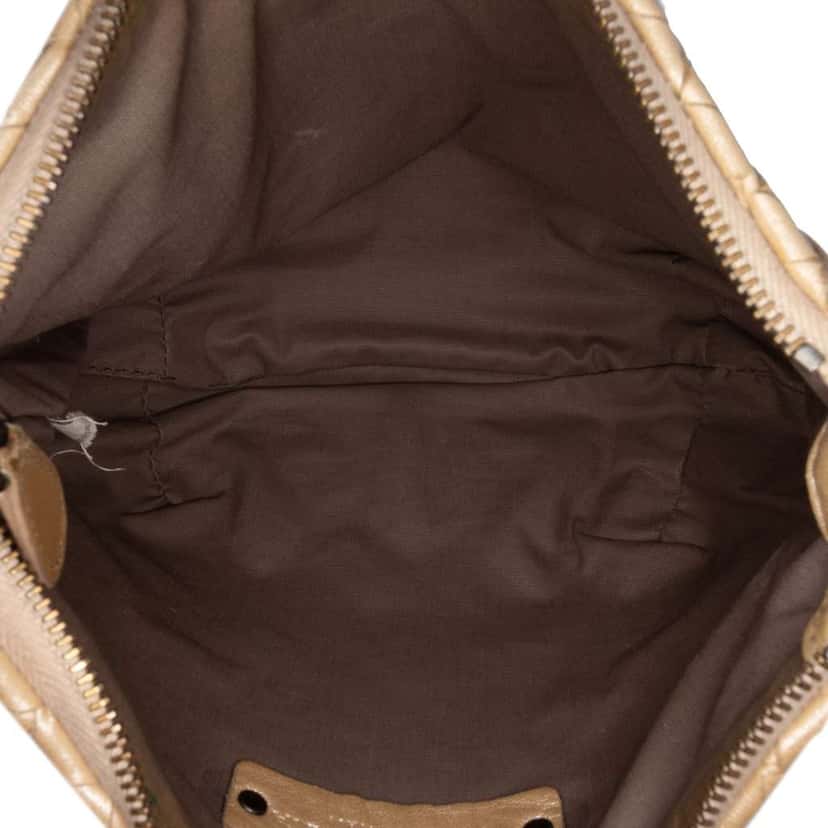 Bottega Veneta Nappa Intrecciato Crossbody Gold Leather Good condition - Model View