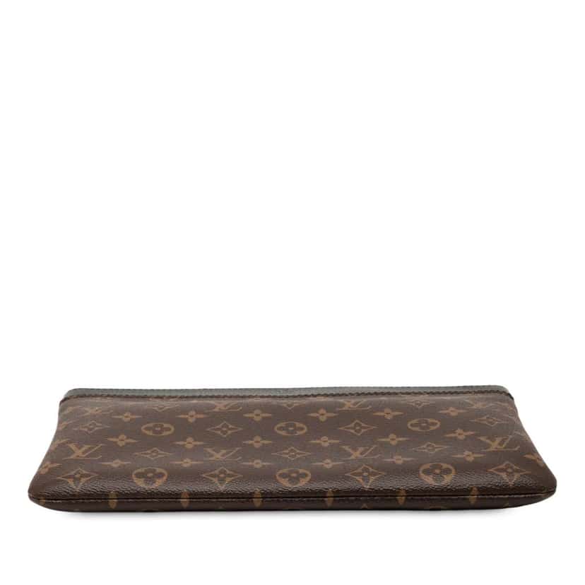 Louis Vuitton Monogram Daily Pouch Brown Good condition - Inside View