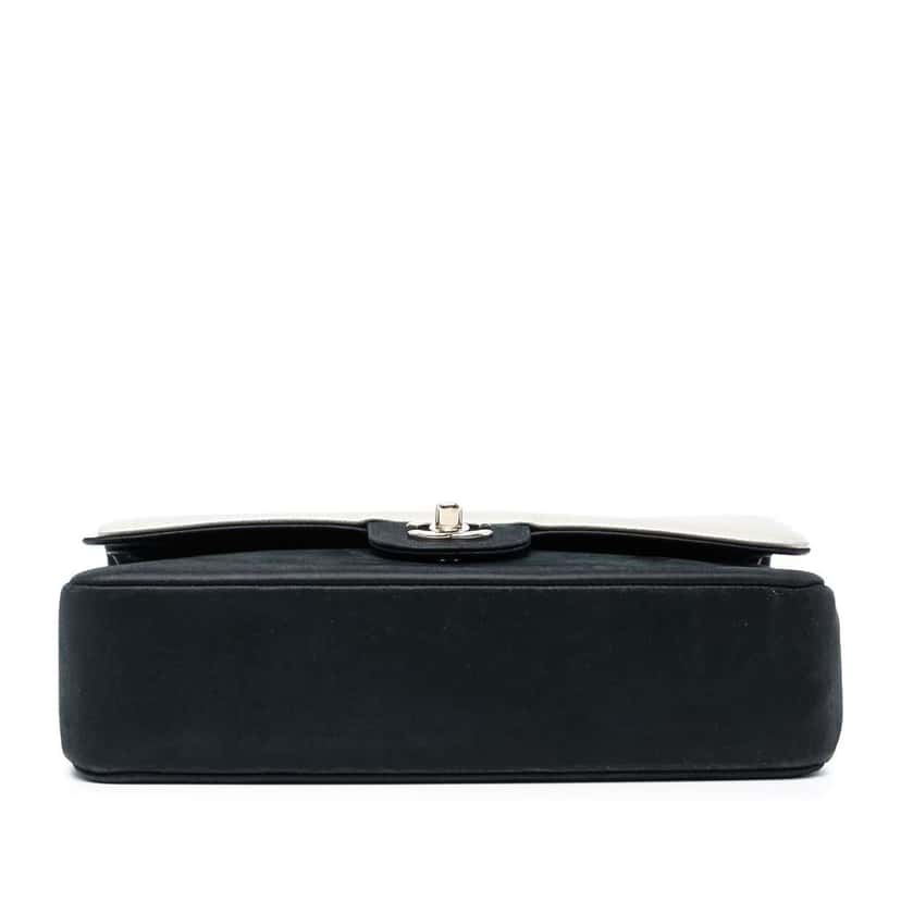 Chanel Medium Classic Bicolor Caviar Double Flap Silver Leather Good condition - Inside View