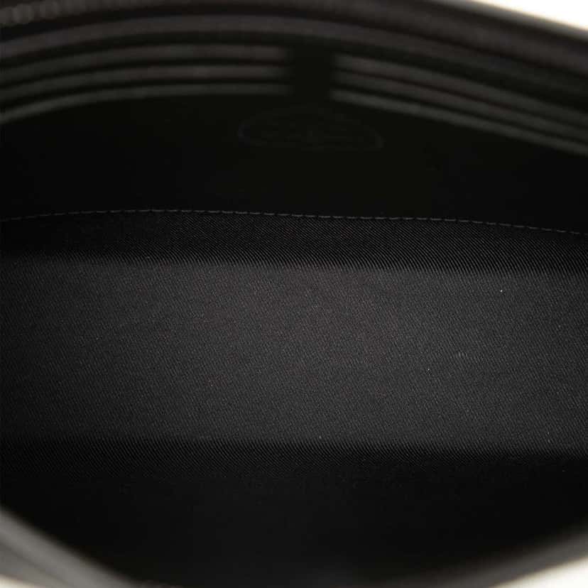 Louis Vuitton Yayoi Kusama Monogram Eclipse Pochette Voyage MM Black Good condition - Model View