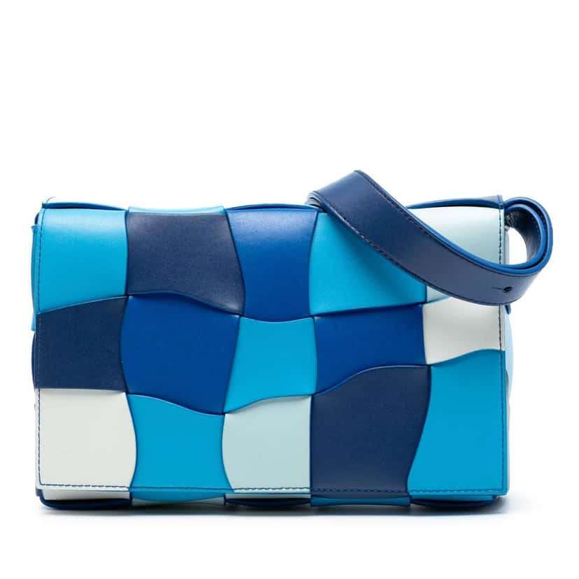 Bottega Veneta Nappa Intrecciato Wavy Cassette Crossbody Blue Leather Good condition - Front View