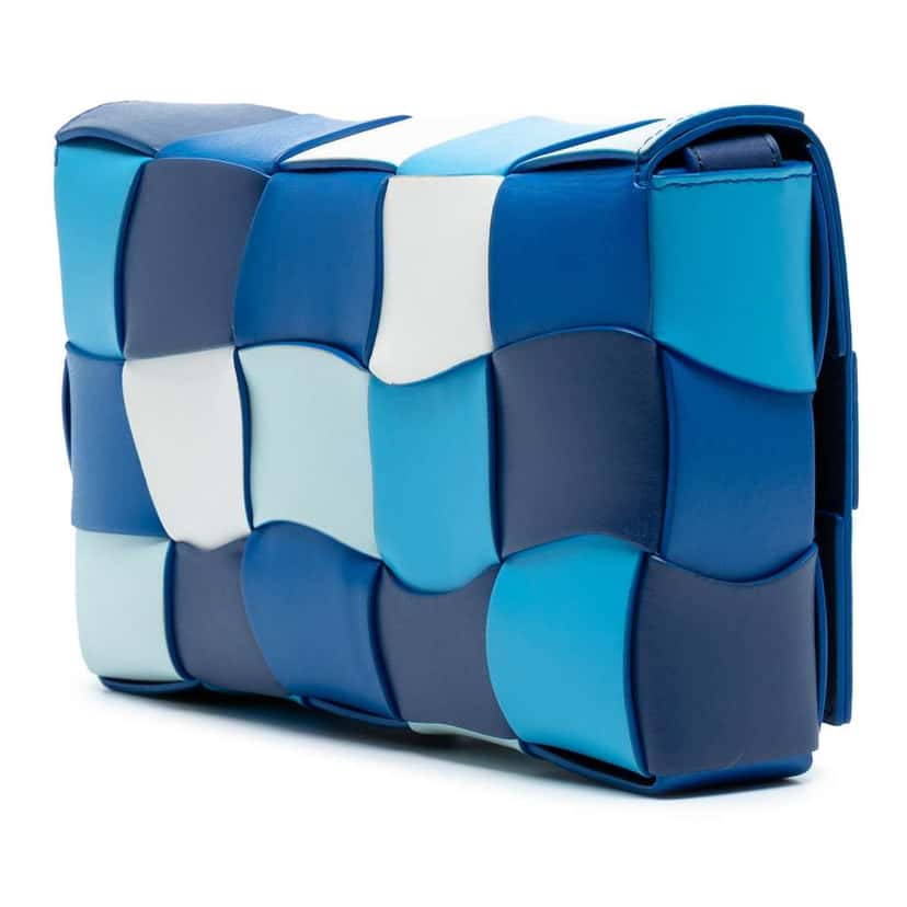 Bottega Veneta Nappa Intrecciato Wavy Cassette Crossbody Blue Leather Good condition - Back View