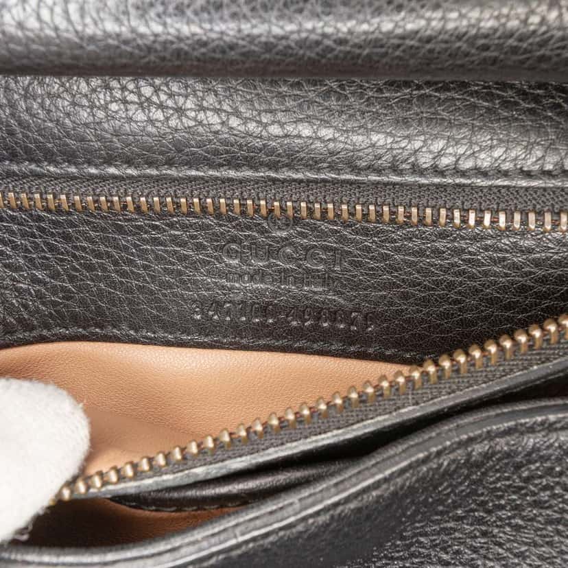 Gucci Small Leather Bamboo Nouveau Fringe Crossbody Black Leather Good condition - Box View