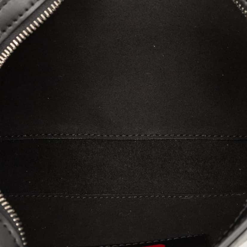Valentino Leather VLTN Crossbody Black Leather Good condition - Model View