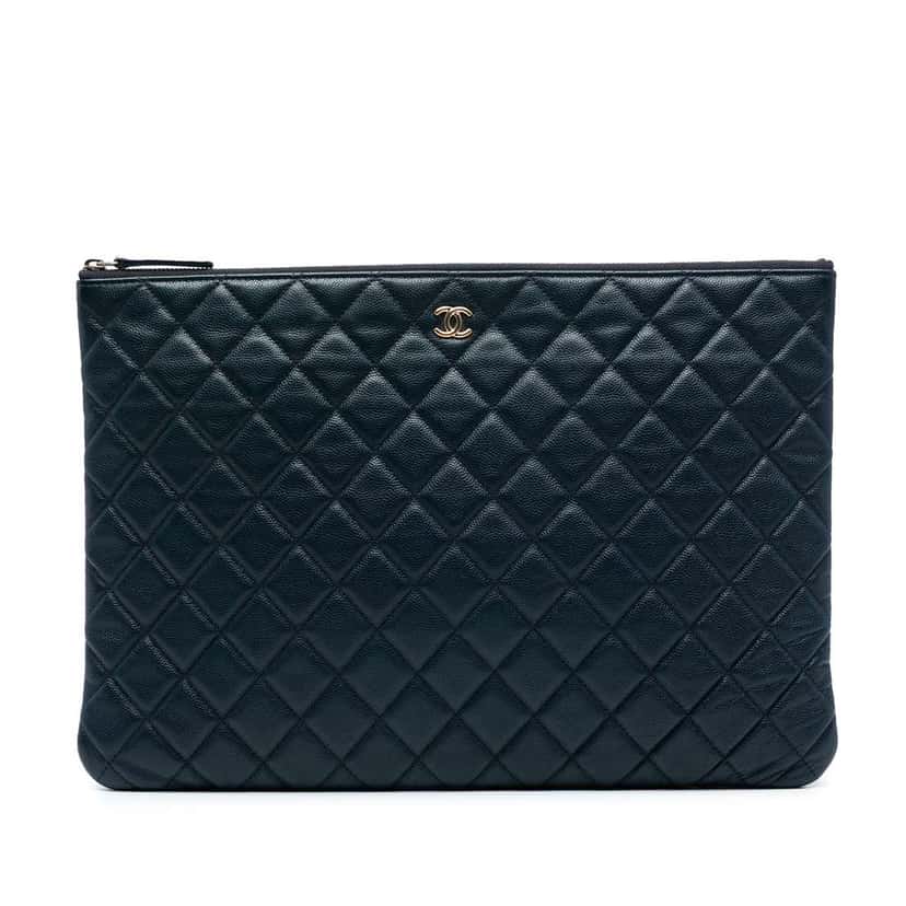 Chanel Large Quilted Caviar O Case Clutch Blue Leather Good condition - Front View