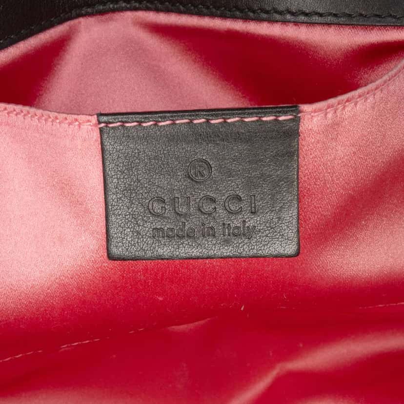 Gucci Small GG Marmont Matelasse Velvet Shoulder Bag Black Velvet Good condition - Box View