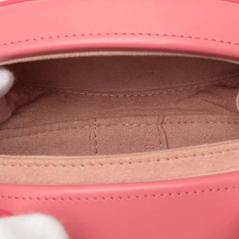 Celine Calfskin Cuir Triomphe Oval Handbag Pink Leather Good condition - Model View