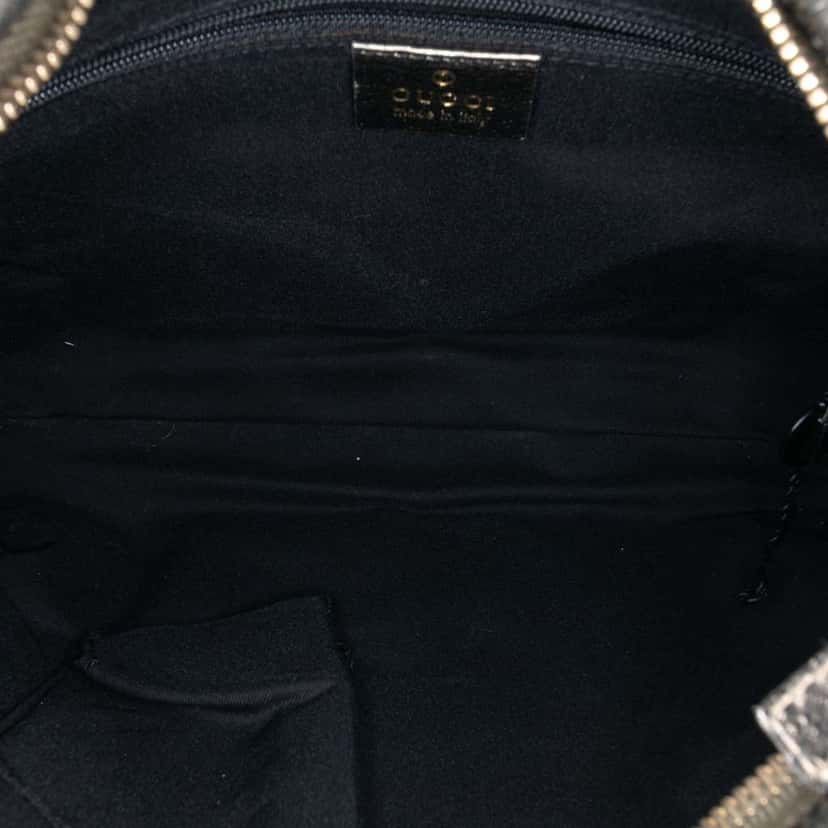 Gucci GG Canvas Abbey D Ring Shoulder Bag Brown Canvas Good condition - Model View
