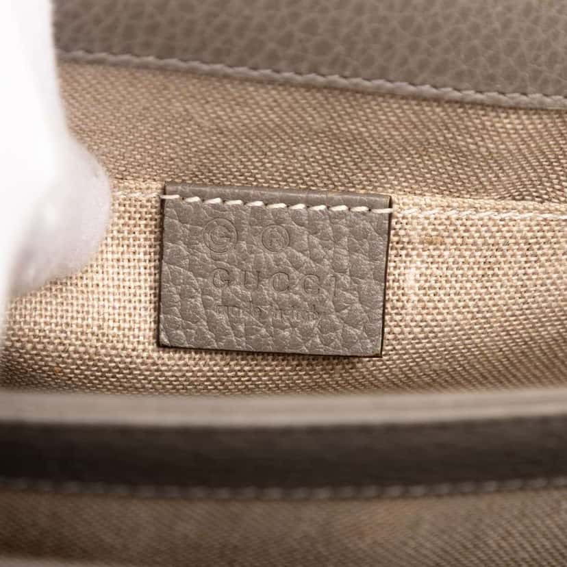 Gucci Small Dollar Calfskin Interlocking G Crossbody Grey Leather Good condition - Box View