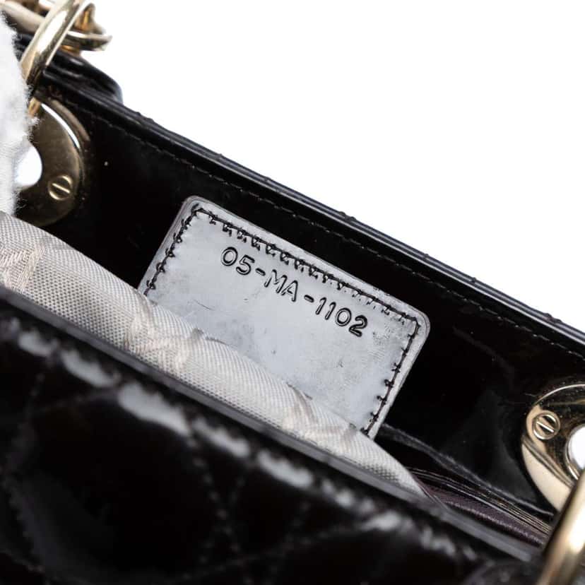 Dior Large Patent Cannage Lady Dior Black Leather Good condition - Box View