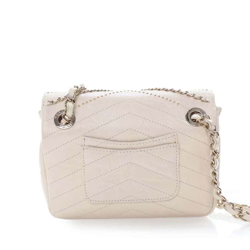 Chanel Mini Chevron Crinkled Calfskin Embellished Envelope Flap White Leather Good condition - Model View