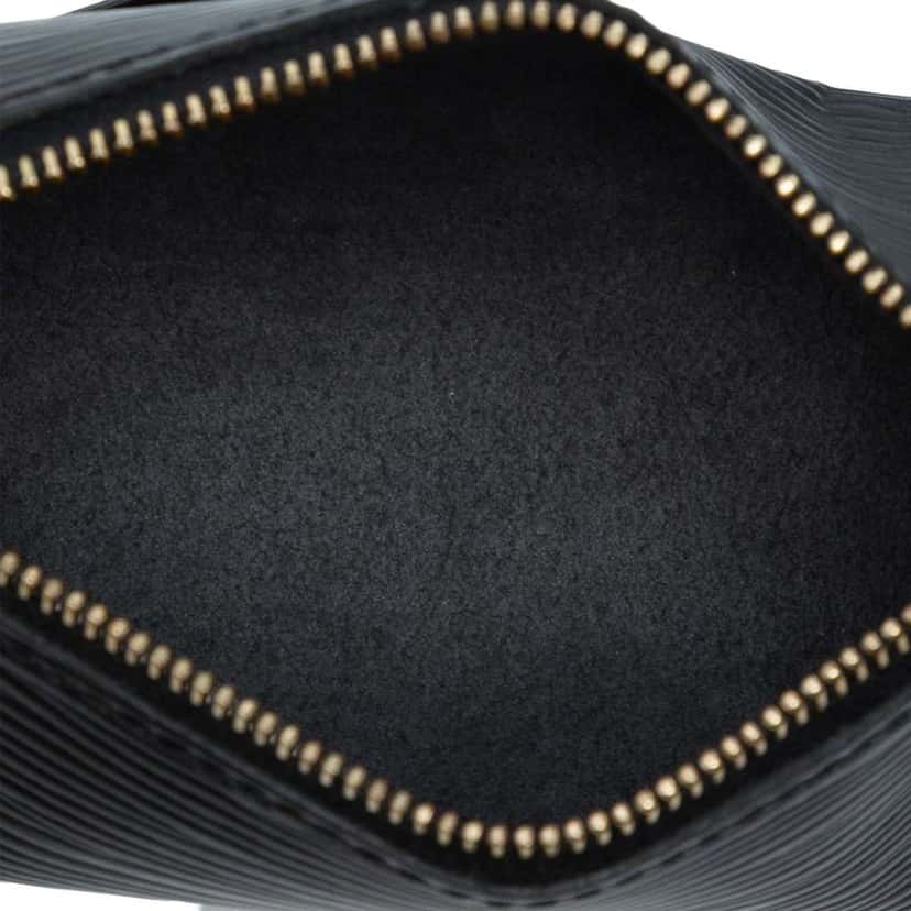 Louis Vuitton Epi Pochette Papillon Black Leather Good condition - Model View