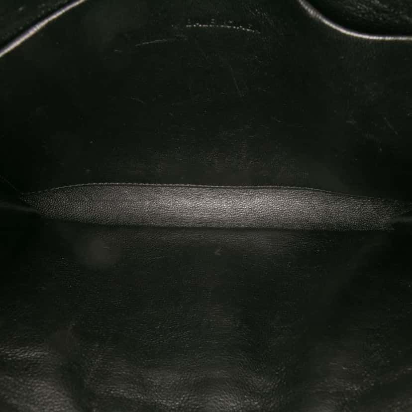 Balenciaga Pebbled Leather Neo Classic City Pouch Crossbody Black Leather Good condition - Model View