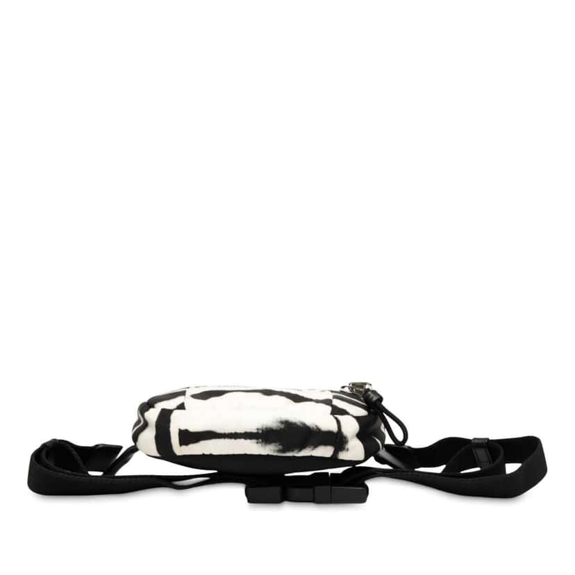 Burberry Zebra Print Nylon Logo Cannon Belt Bag White Very good condition - Inside View