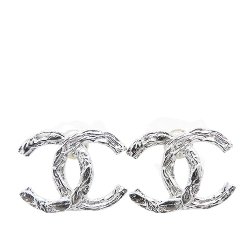 Chanel Silver Plated CC Push Back Earrings Silver Silver Good condition - Front View