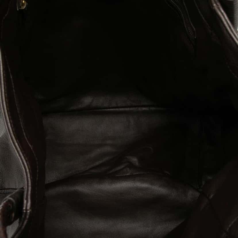 Gucci Large Pebbled Deerskin Bamboo Hip Tote Brown Leather Good condition - Model View