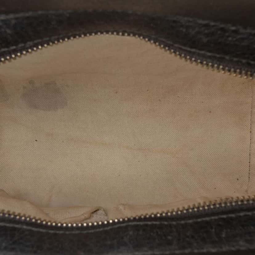 Gucci Mini Leather Swing Satchel Black Leather Good condition - Model View