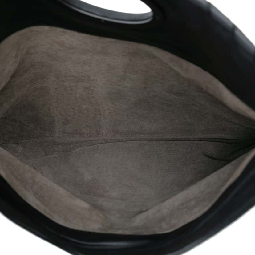 Bottega Veneta Nappa Intrecciato Turn Lock Clutch Black Leather Good condition - Model View
