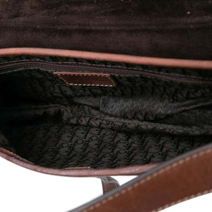 Dior Canvas Saddle Bag Brown Canvas Good condition - Model View