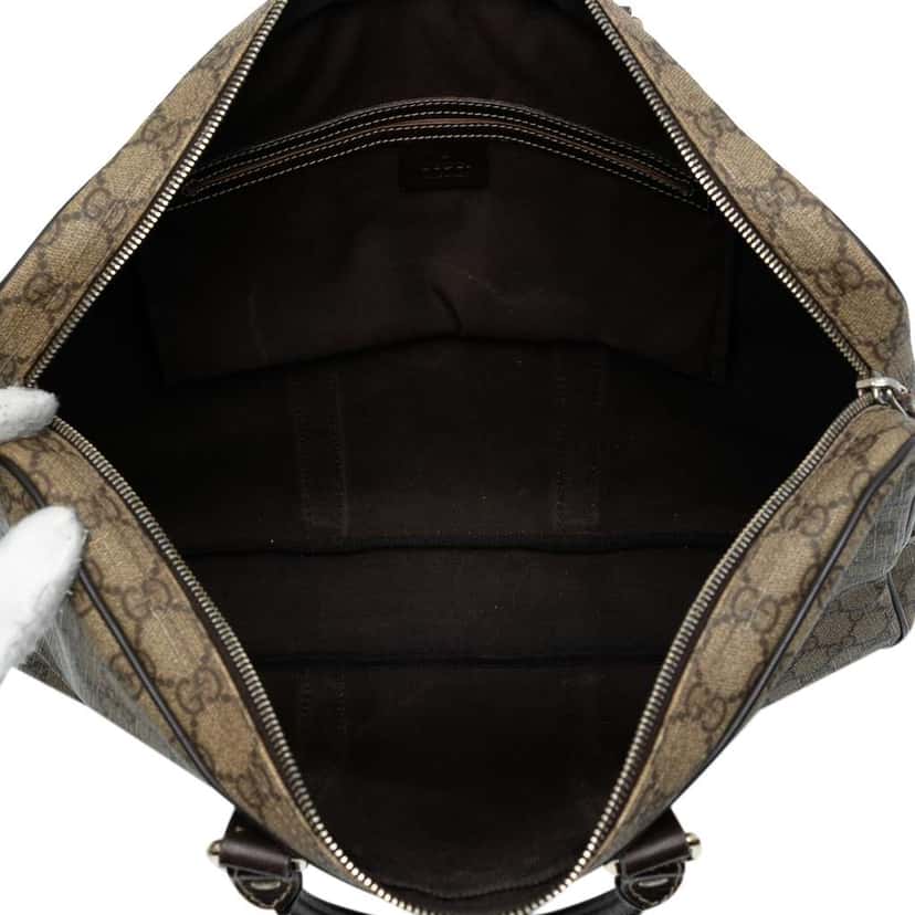 Gucci GG Supreme Business Bag Brown Canvas Good condition - Model View