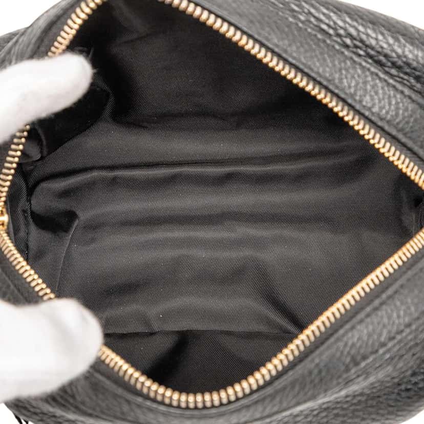 Gucci Leather Soho Cosmetic Pouch Black Leather Good condition - Model View
