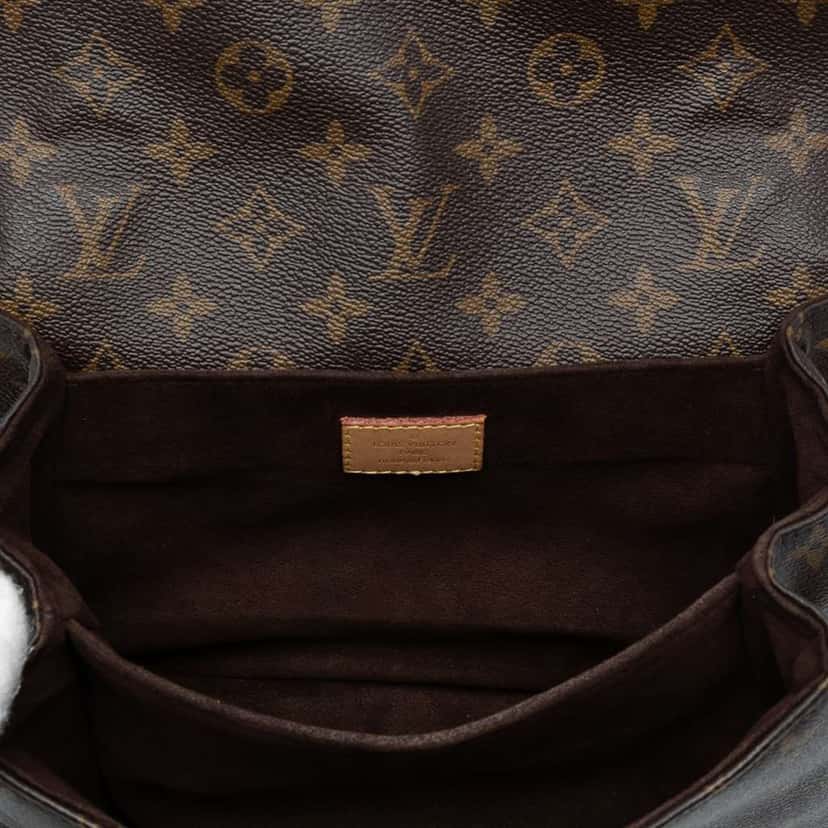 Louis Vuitton Monogram Pochette Metis Brown Good condition - Model View