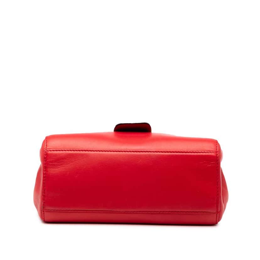 Prada Vitello Lux Embleme Top Handle Bag Red Leather Good condition - Inside View