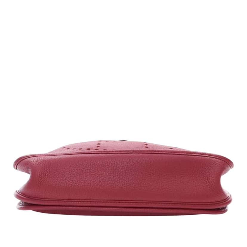Hermès Clemence Evelyne III 29 Red Leather Good condition - Model View