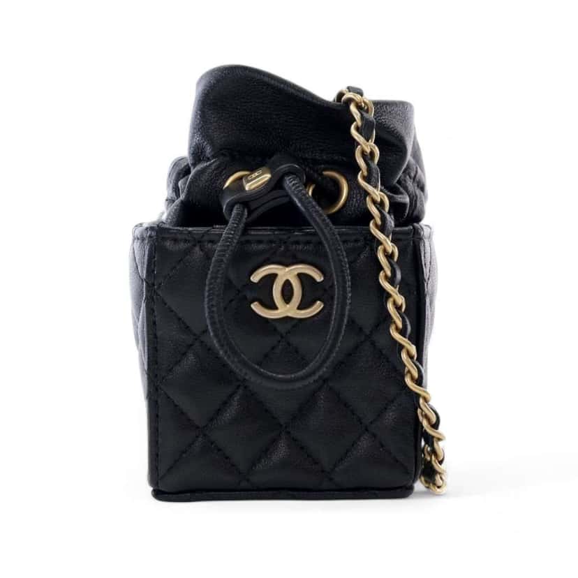 Chanel Mini Quilted Calfskin Drawstring Bucket Bag Black Leather Good condition - Front View