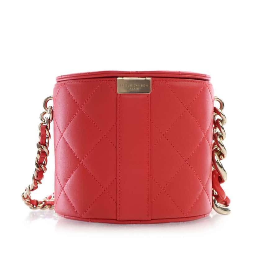 Chanel Small Quilted Lambskin Resin Elegant Chain Tubular Vanity Case Red Leather Good condition - Model View